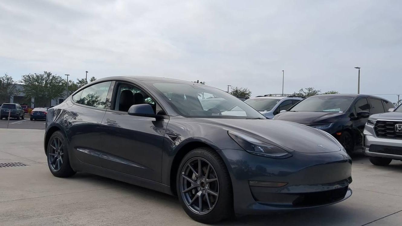 TESLA MODEL 3 2022 5YJ3E1EBXNF268528 image